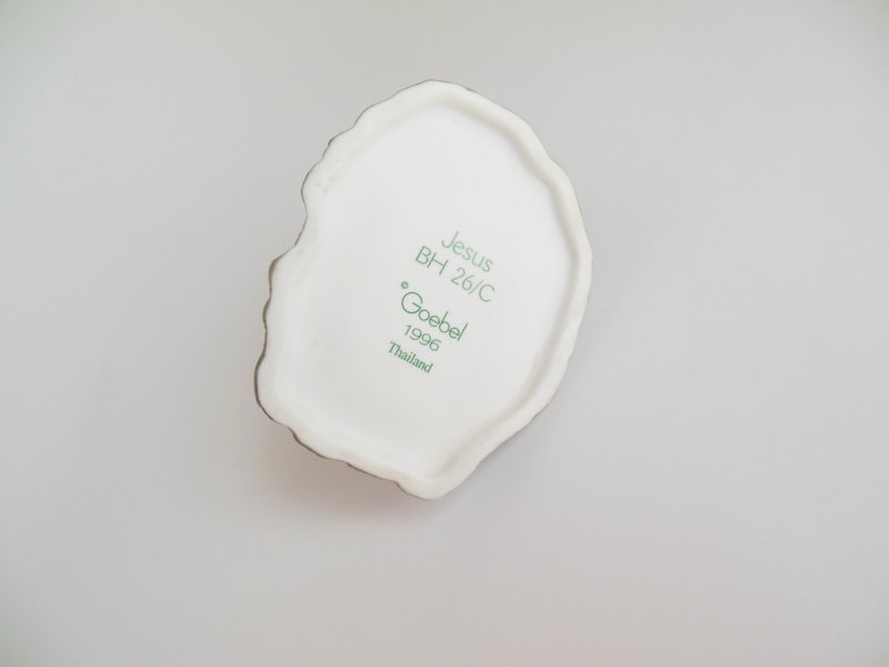 Image 3 of Baby Jesus Nativity Figurine Berta Hummel 1996 BH 26/C Vintage Porcelain