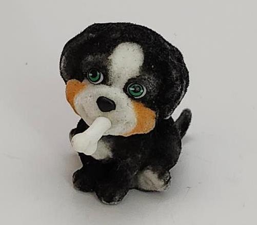 Puppy In My Pocket Black Flocked Dog w/ Dog Bone Pretend Play Toy Figure