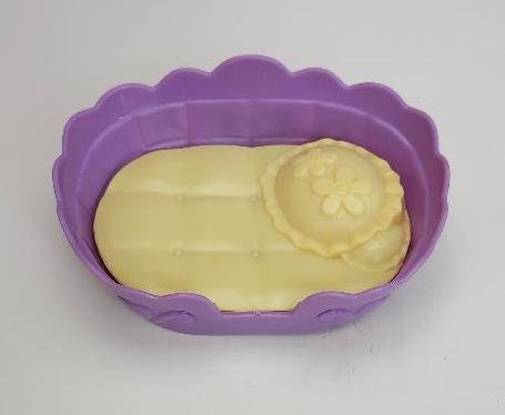 Littlest Pet Shop Pet Bed for Cat or Puppy Dog Purple Yellow Pretend Play Toy