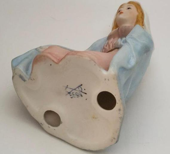 Image 4 of Vintage HOMCO Virgin Mary Figurine 5599 Replacement Manger Nativity