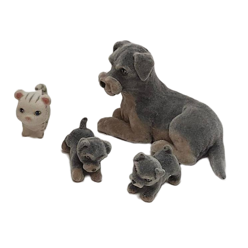 Puppy In My Pocket Momma and her Pups Plus One Kitten Pretend Play Toy Figures