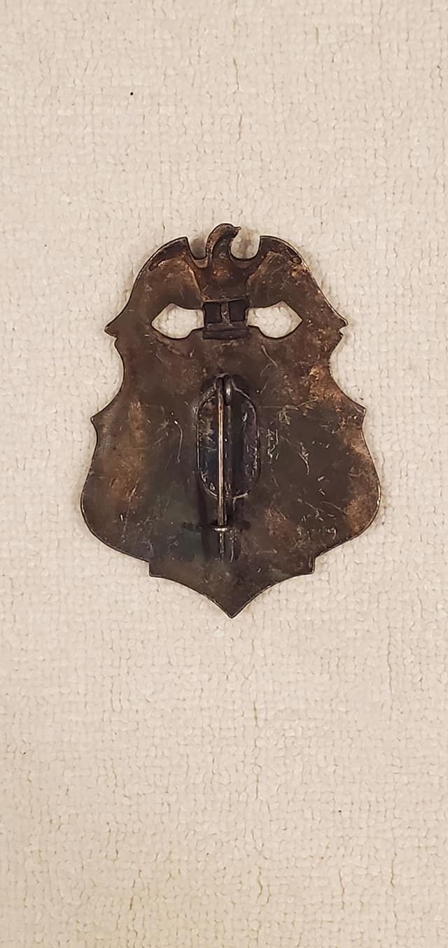 Image 1 of VINTAGE REPLICA US MARSHAL BADGE 