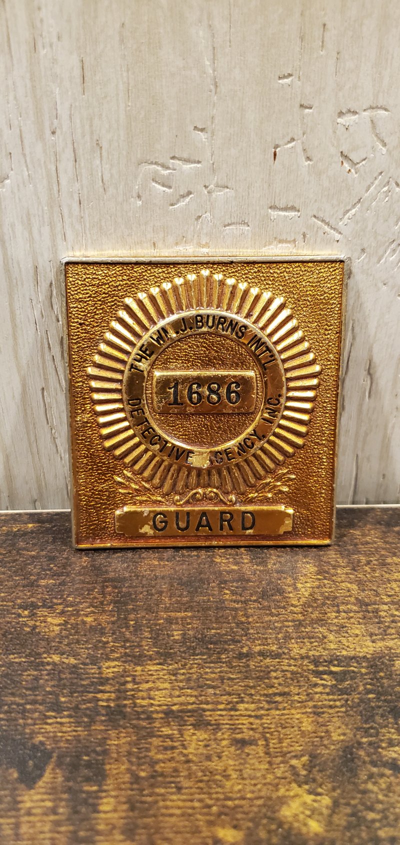 Image 0 of WM. J. BURNS DETECTIVE AGENCY SQUARE HAT BADGE