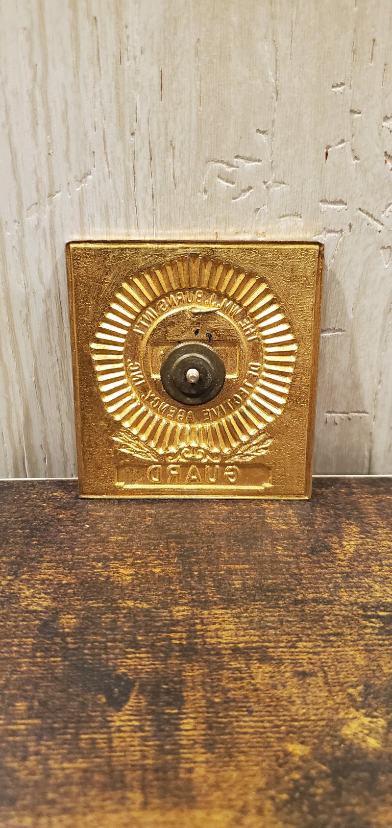 Image 1 of WM. J. BURNS DETECTIVE AGENCY SQUARE HAT BADGE