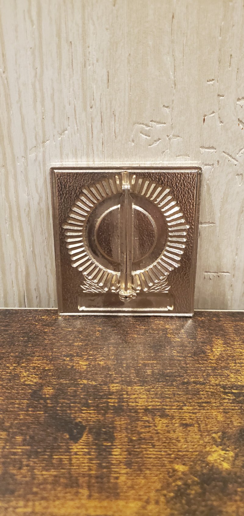 Image 1 of N.Y. SECURITY GUARD SQUARE BADGE (STAR CENTER)