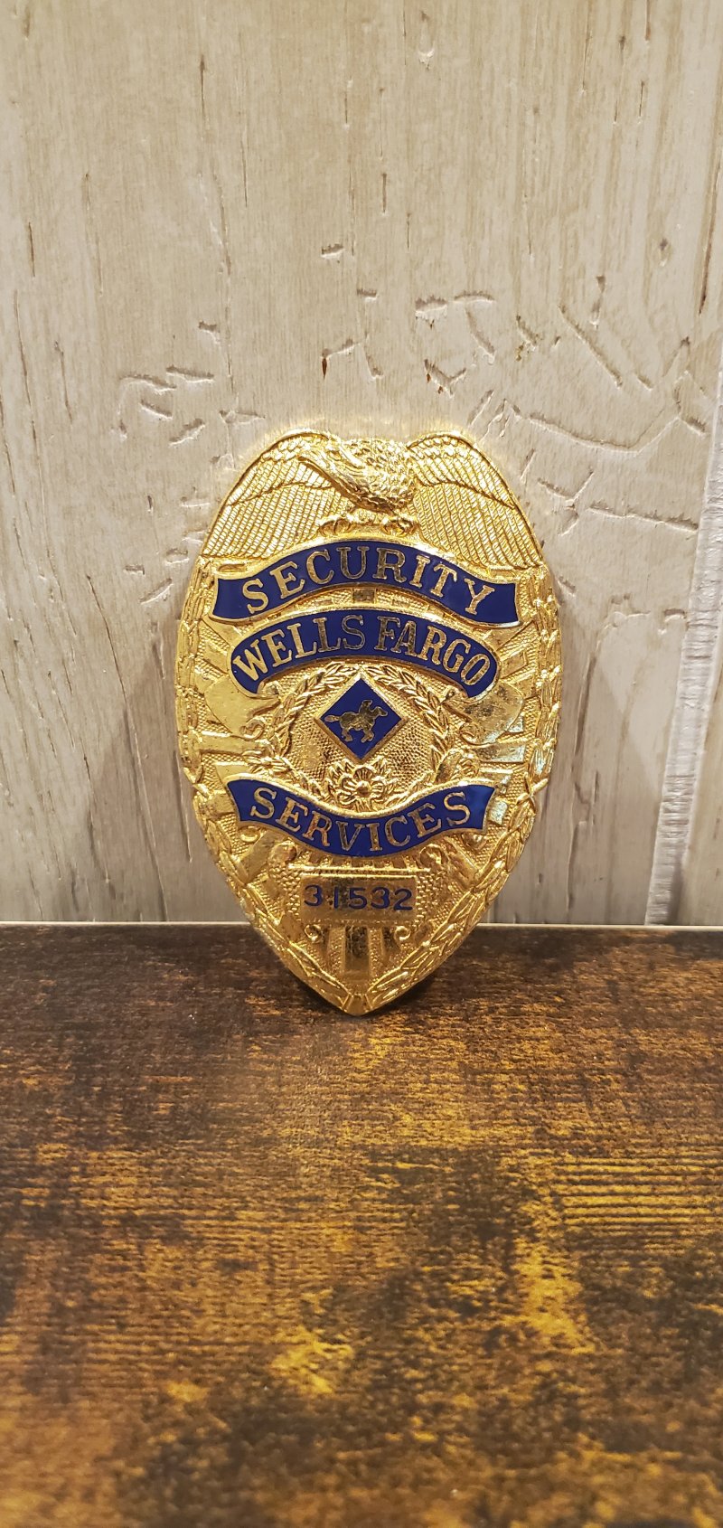 Image 0 of WELLS FARGO SERVICES SECURITY BADGE (31532)