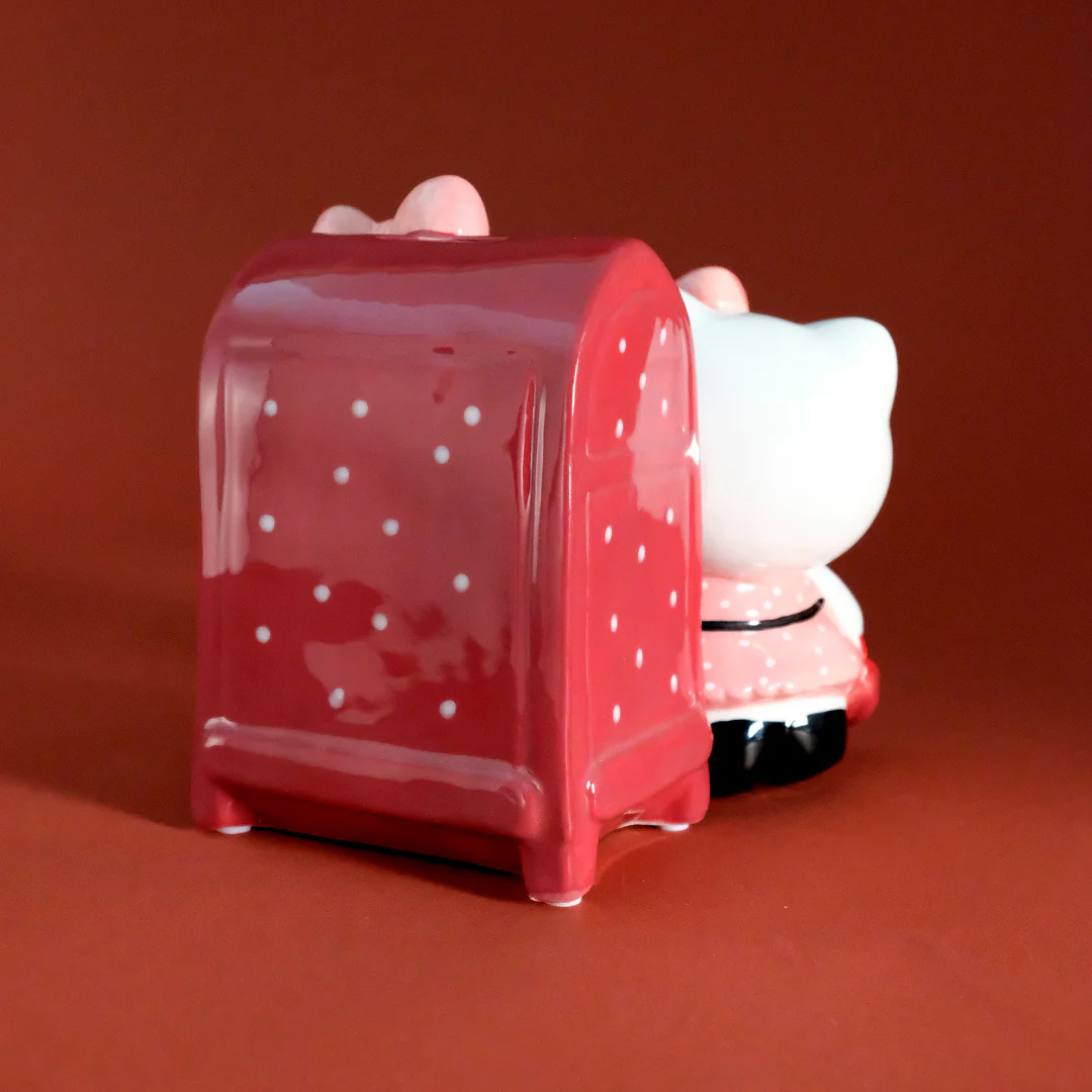 Image 1 of HELLO KITTY MAILBOX BANK