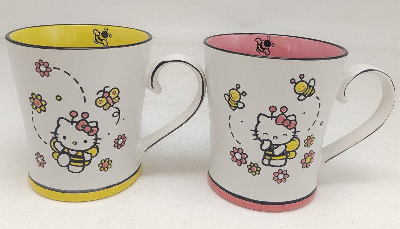 Image 0 of HELLO KITTY BEE HAPPY 17OZ MUG SET OF 2