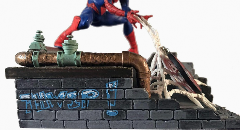 Image 1 of Marvel Spider-Man Finders Keyper Pvc Statue