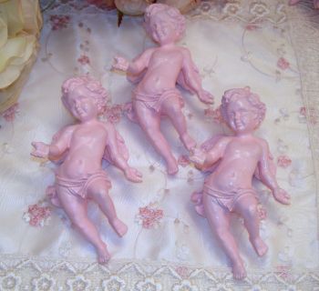 Image 0 of Large Cherubs