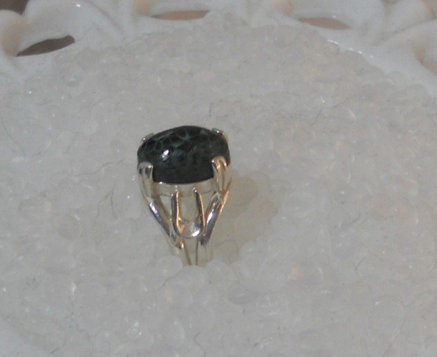 Side view of ring