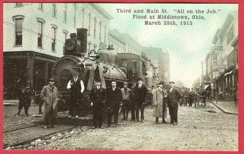 Middletown Ohio Postcard Flood 1913 Third Main RR Engine Street Men