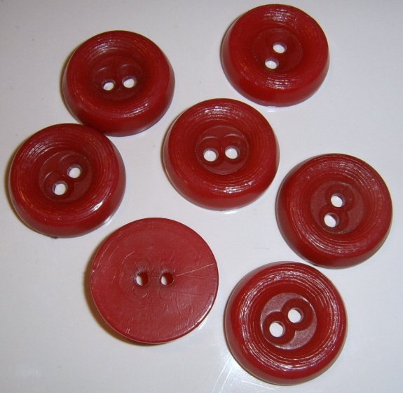 Image 0 of Red Plastic button