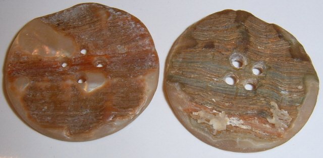 Image 2 of Nice Large pearl button