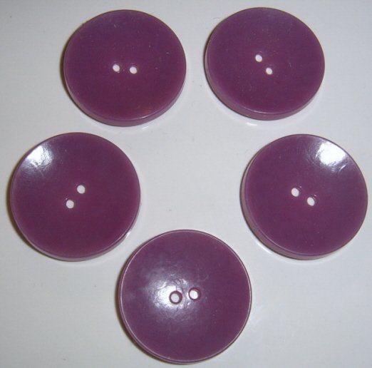 Lot of 5 Purple Lavendar Plastic buttons 