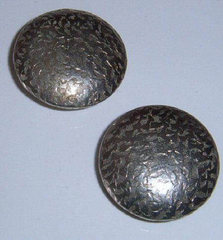 2 Metal embossed  buttons