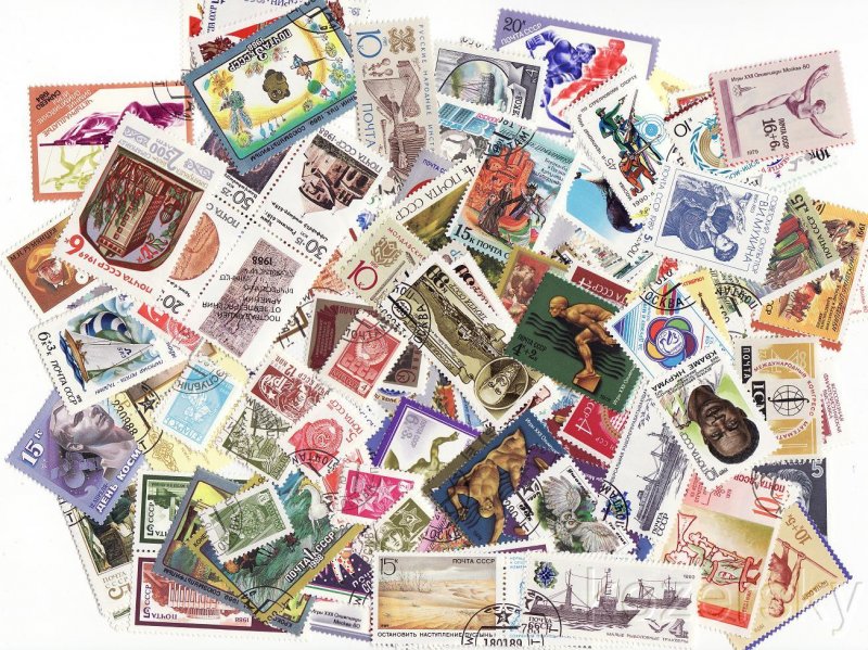  Russia Stamp Packet, 100 different stamps from Russia