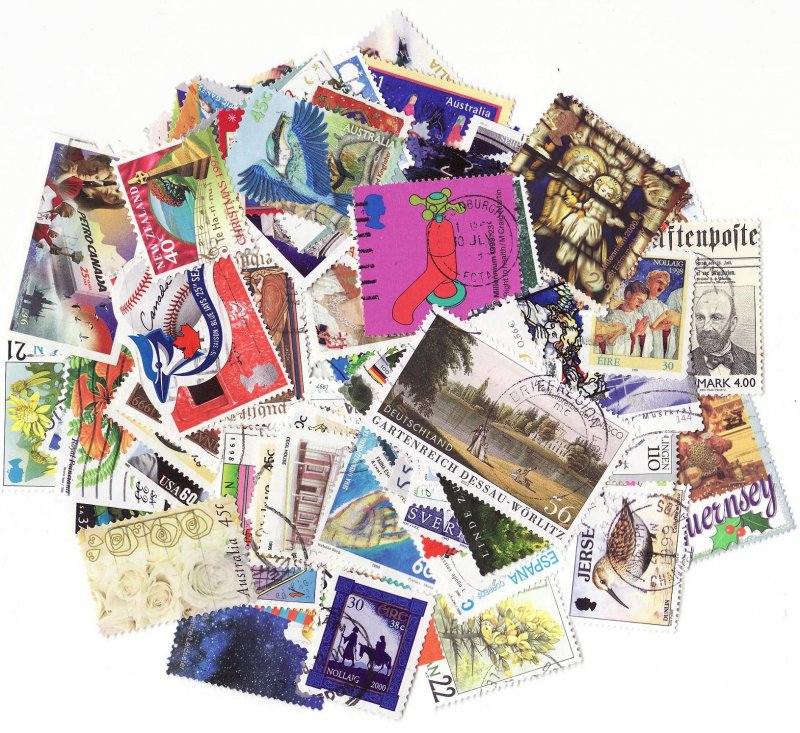 Worldwide Pictorial Stamp Packet, 1995 and newer, 200 different Worldwide stamps