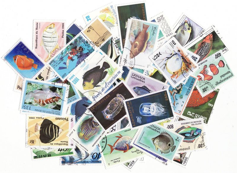  Tropical Fish on Stamps, Salt Water, Topical Stamp Packet, 100 different stamps