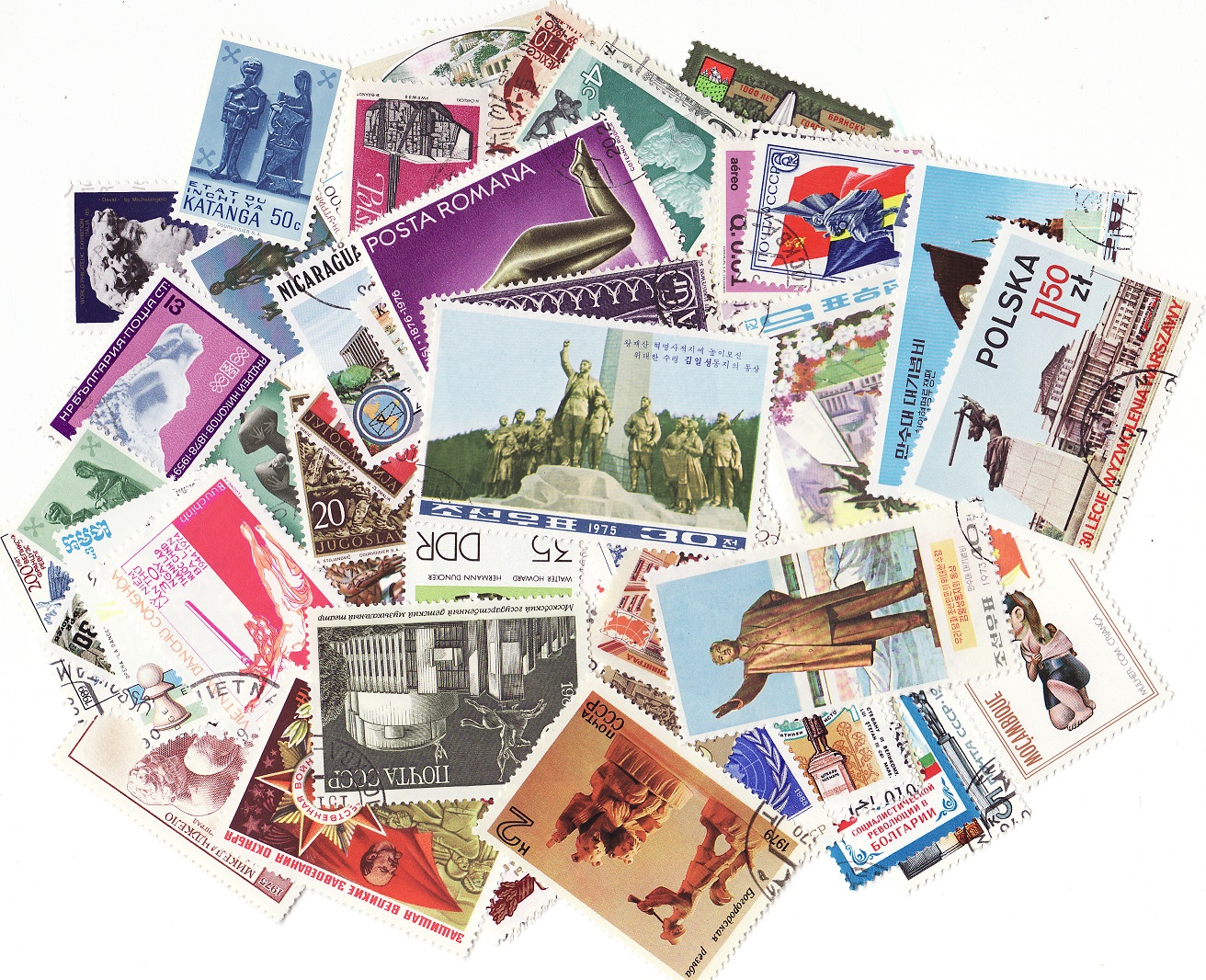   Statues on Stamps, Topical Stamp Packet, 100 different stamps