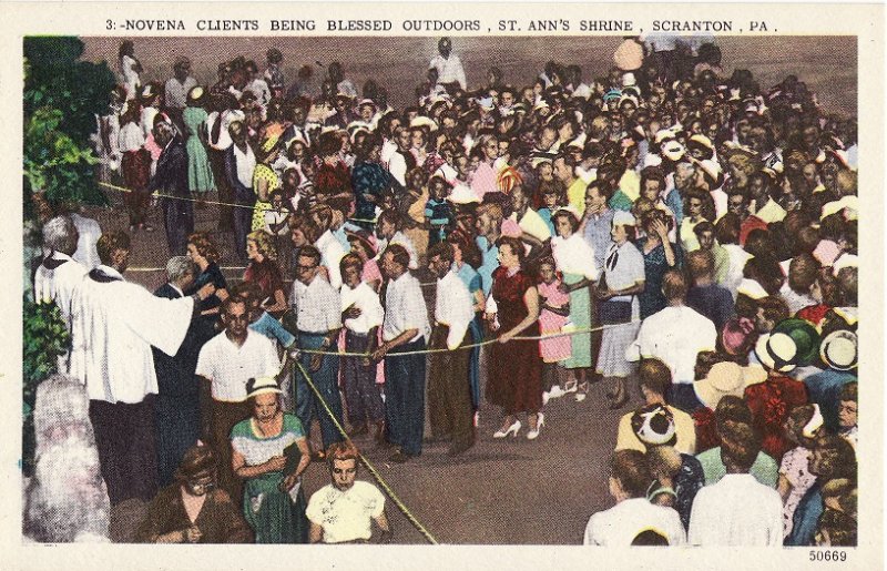 Novena Clients being Blessed outdoors. St. Ann's Shrine. Scranton, Pennsylvania. Linen Postcard