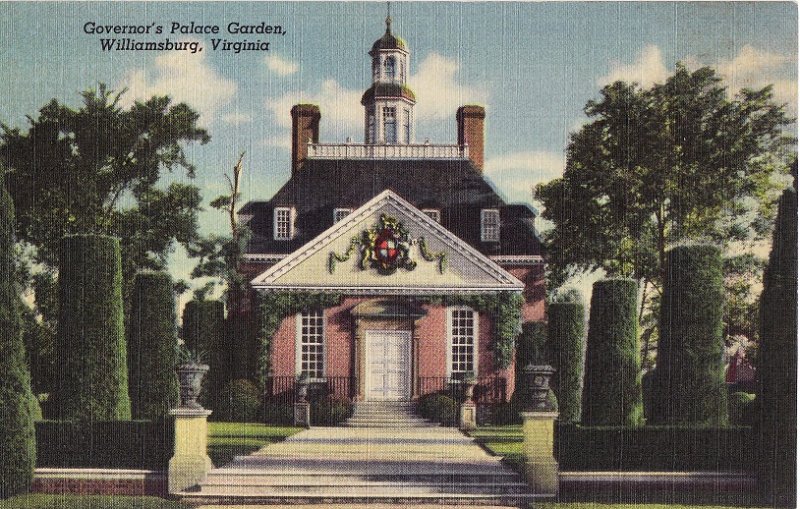 Govenor's Palace Garden, Williamsburg, Virginia.  Linen Postcard.