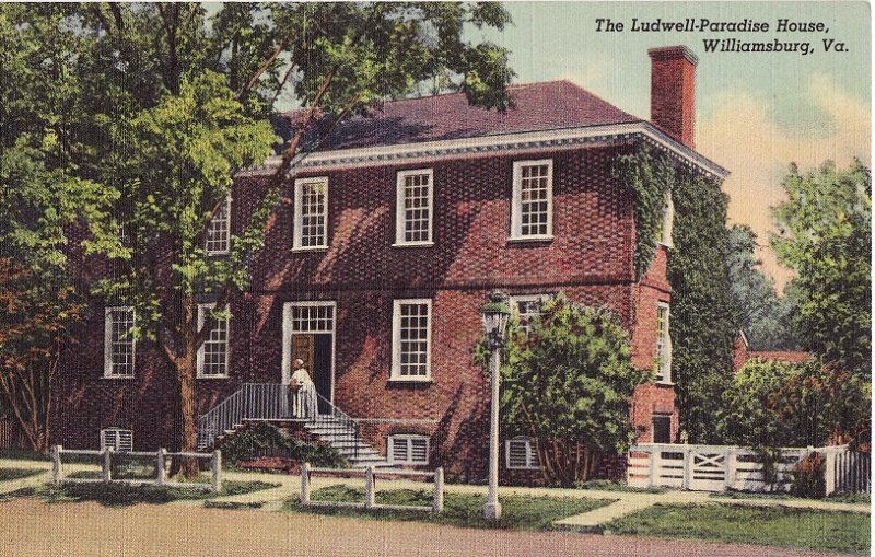 The Ludwell-Paradise House, Williamsburg, Virginia.  Linen Postcard.