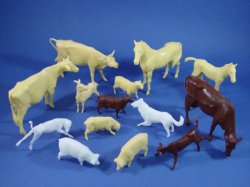 2 Animals and accessories Marx Recast Pack Horse Team 54mm unpainted plastic 
