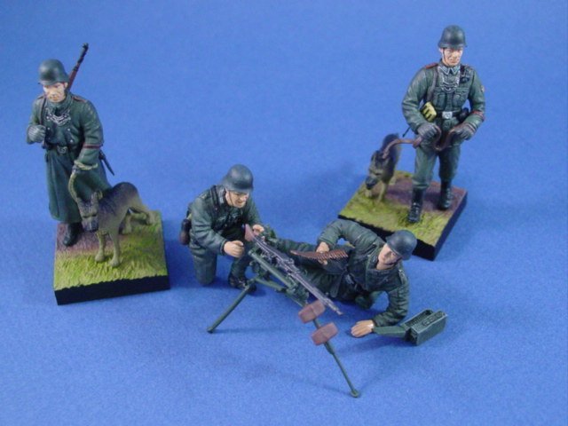 buy toy soldiers