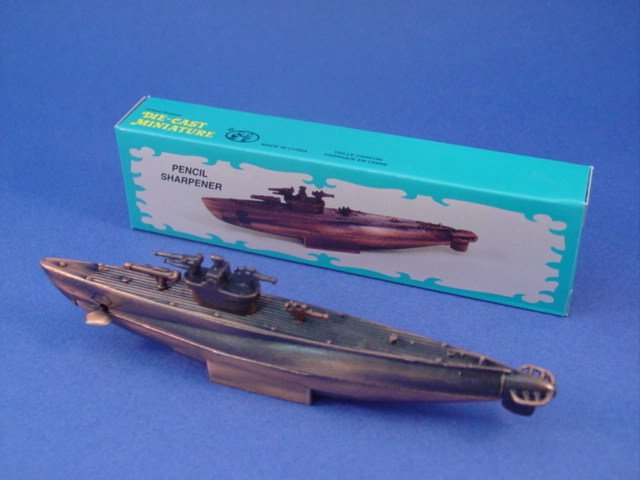 diecast submarine