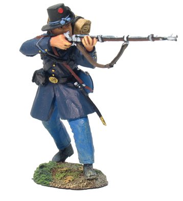 BRITAINS CIVIL WAR UNION 31235 FEDERAL IRON BRIGADE DRUMMER 