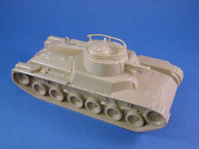 Classic Toy Soldiers WWII new Japanese Chi-Ha tank in green plastic w/Rising Sun 