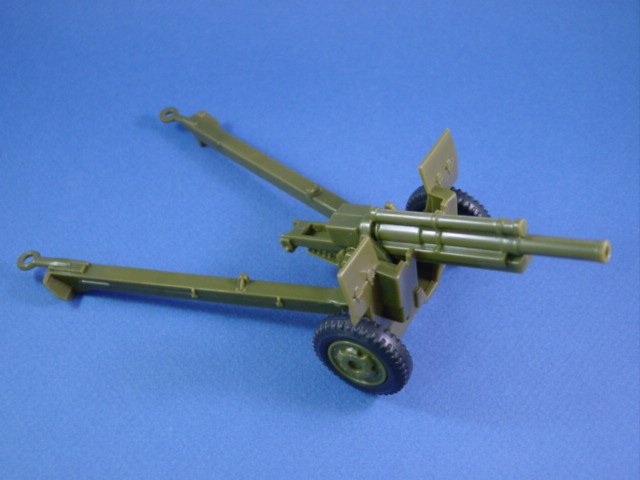 105MM Howitzer for use with 1/32 scale figures Classic Toy Soldiers WWII U.S 