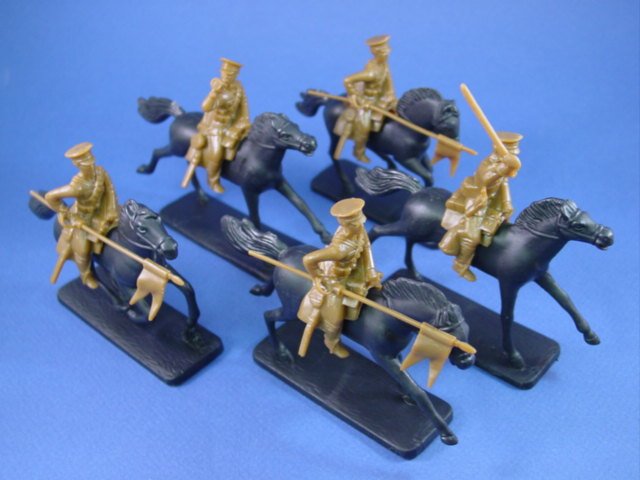 ARMIES IN PLASTIC 5540 WWI 1914-18 British Cavalry Lancers OD GREEN FREE SHIP