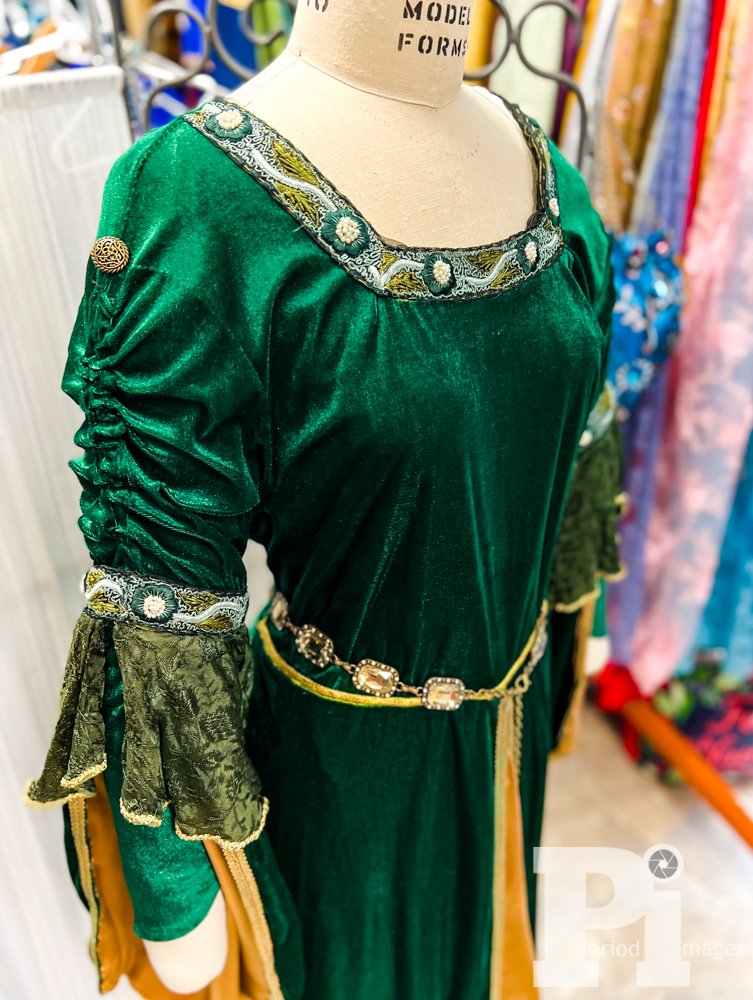 Image 3 of Lady Annora Medieval Dress