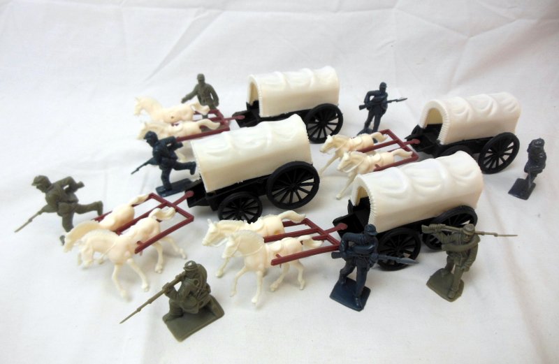 Image 0 of American Civil War Western Plastic Wagons Train & Soldiers Set