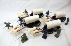 American Civil War Western Plastic Wagons Train & Soldiers Set