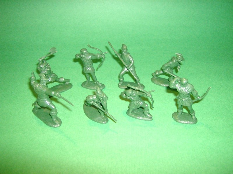 Image 1 of Barzso Playsets 1/32nd Plastic Robin Hood Medieval Figures Set