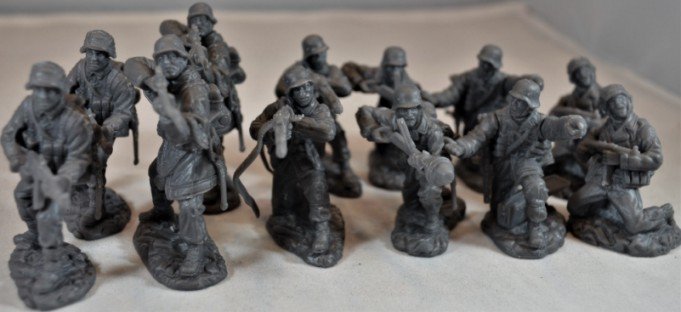 Image 0 of TSSD 1/32nd Scale World War II German Elite Troops Plastic Soldiers Set