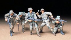 Tamiya 1/35 German Front-Line Infantry (5) Plastic Model Kit 35196