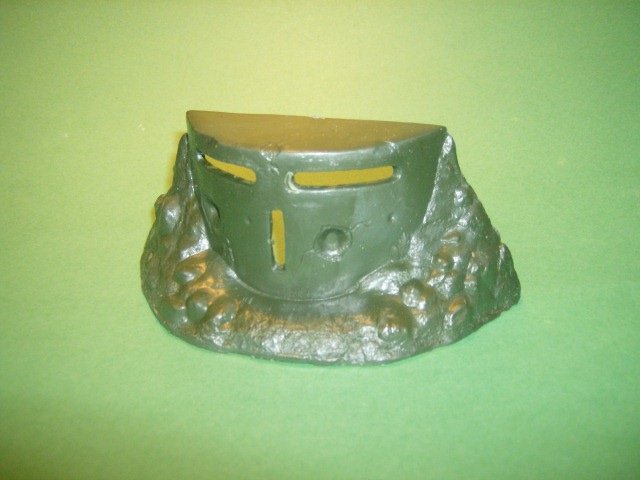 Image 0 of Marx Recast Hard Plastic  Pillbox Bunker