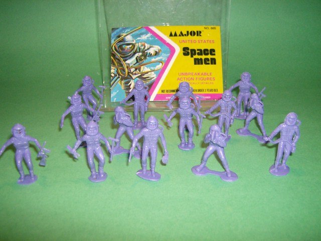 Image 0 of MPC Miner 40 Assorted Vintage Plastic Astronauts Figures