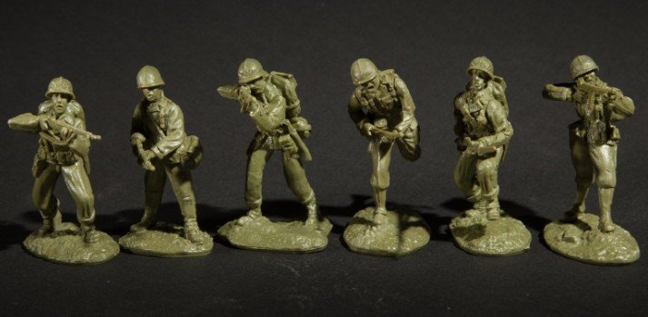 soldiers miniatures