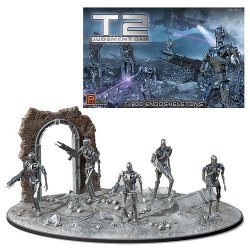 Pegasus Hobbies T2 JUDGEMENT DAY: T800 ENDOSKELTONS 1/32nd Terminator Model Kit 