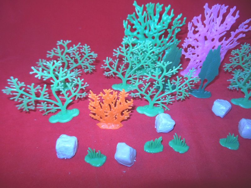 Image 3 of Ocean Science Fiction Plastic Diorama Scenery Set 2 Pack 39784