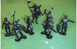 Marx Re-Issue Set Of Black Medieval Plastic Knights