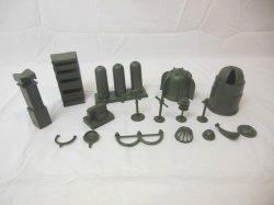 Marx Reisssue Cape Canaveral Accessories 17 Pc Set