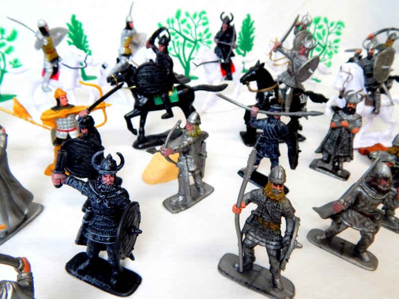 Image 3 of TSD Medieval Barbarian Invasion Limited Edition Playset 