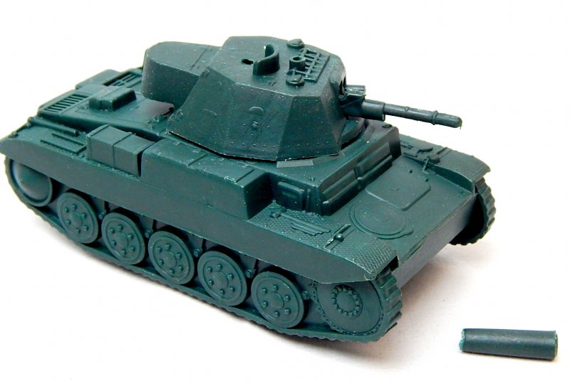 Image 0 of World War II German Panzer II Style Green Plastic Tank