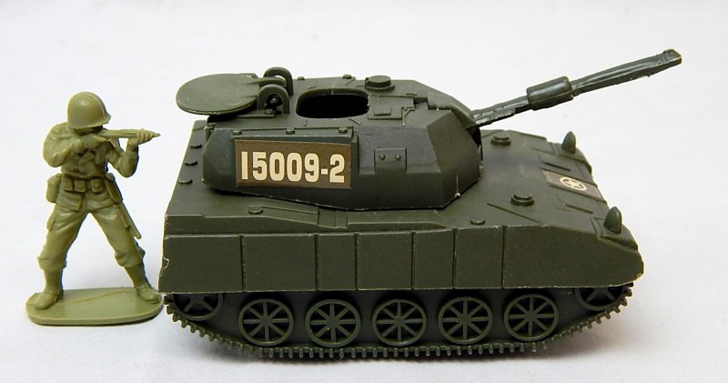 Image 2 of Modern U.S. Army M109 Howitzer Style Plastic Artillery Tank